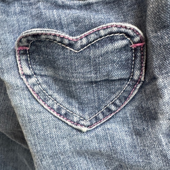 Disney Little Einstein 4T Girls Blue Denim Jeans Capris with Floral Embroidery - Picture 11 of 12